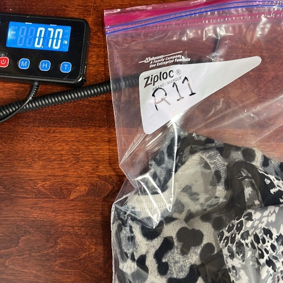 AGB Womens Open Front Cardigan L Black Maroon Stripes Hi-Lo 1 Button Close Soft - Picture 13 of 13